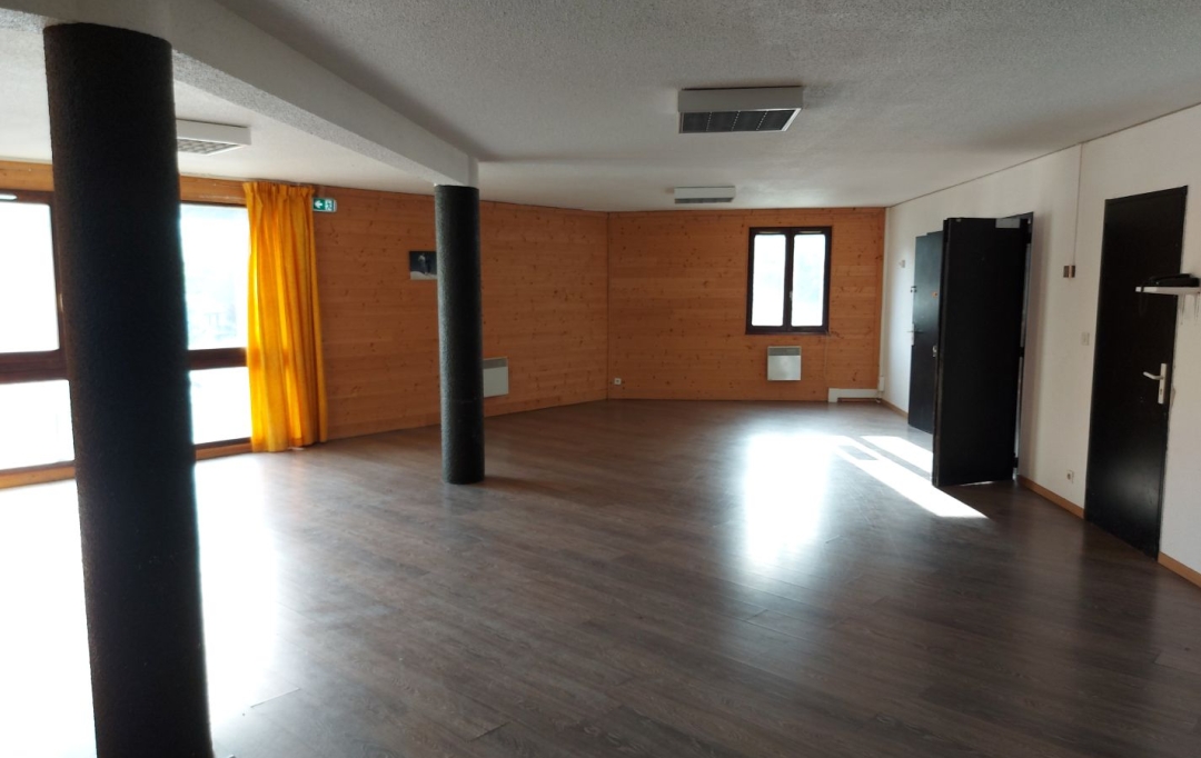 ICI-TERRAINS : Appartement | PAU (64000) | 107 m2 | 62 500 € 