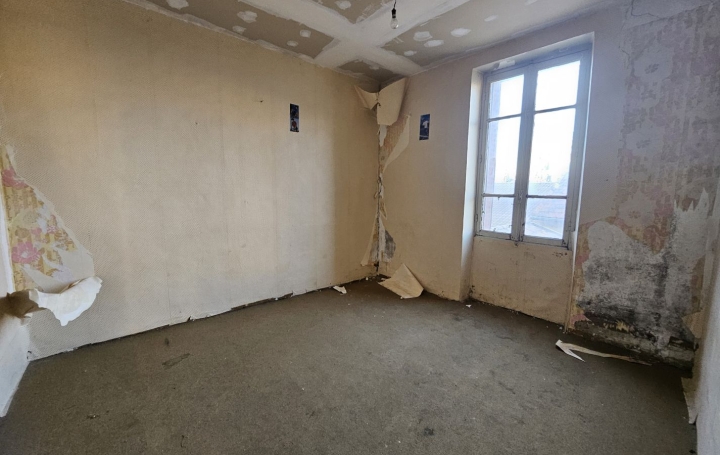 Appartement P3   BAGNOLS-SUR-CEZE  62 m2 59 900 € 